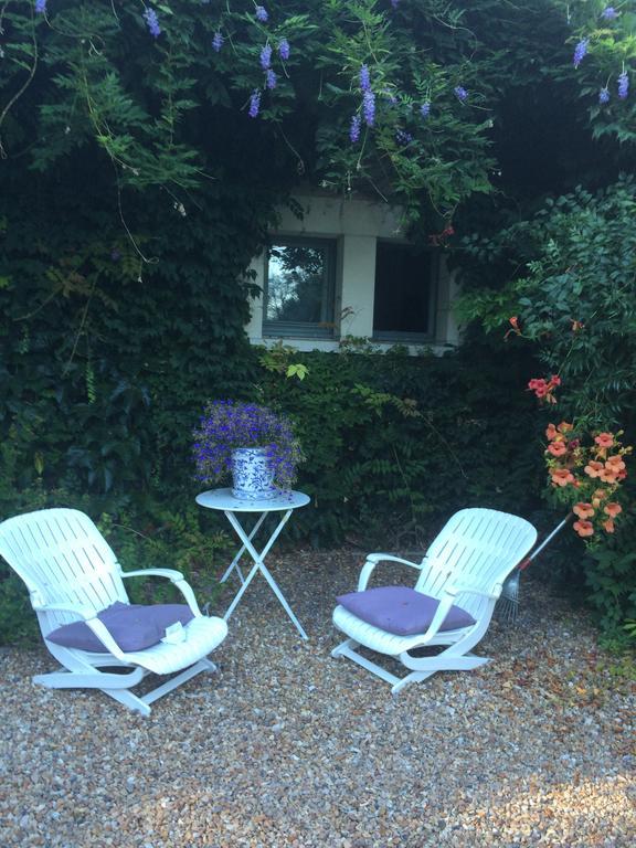 Logis De La Paqueraie Bed and Breakfast Saint-Branchs Eksteriør billede